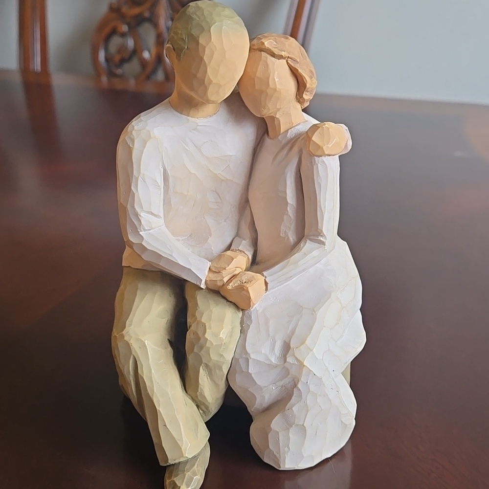 Willow Tree "Anniversary" Figurine by Susan Lordi 2007